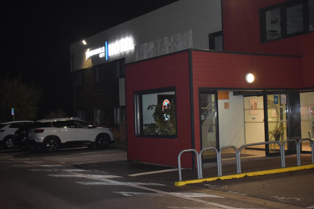 The Originals City, L'Haut' Aile, Coquelles-Calais Tunnel S/Manche L'Hautaile Exterior foto